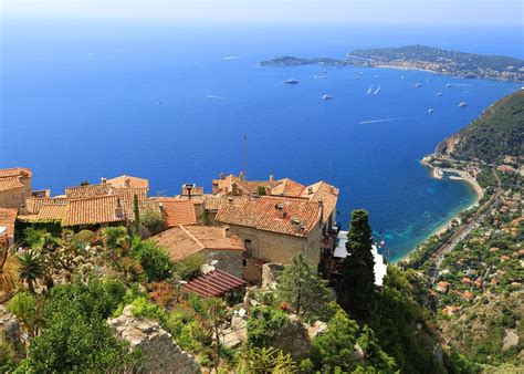 how to visit eze